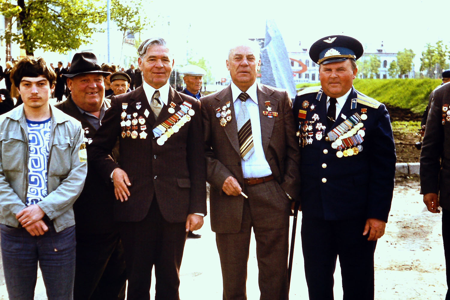 Встреча ветеранов 35 Гв СД Изюм 09.05.1980